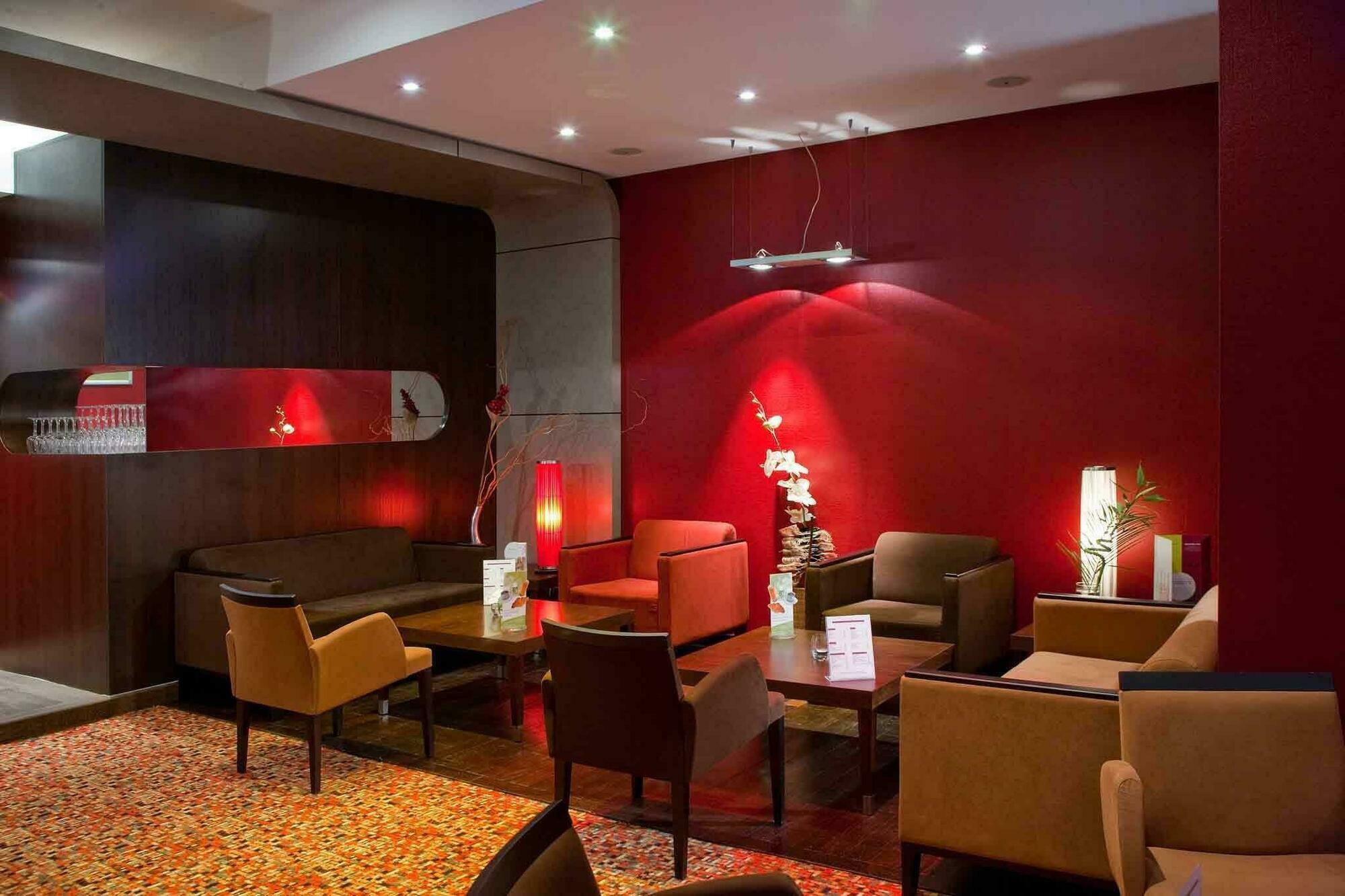 Mercure Angers Centre Gare Restoran fotoğraf